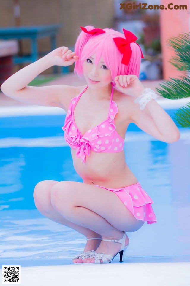 Yuki Mashiro - Blondie Braless Nipple No.750e5b